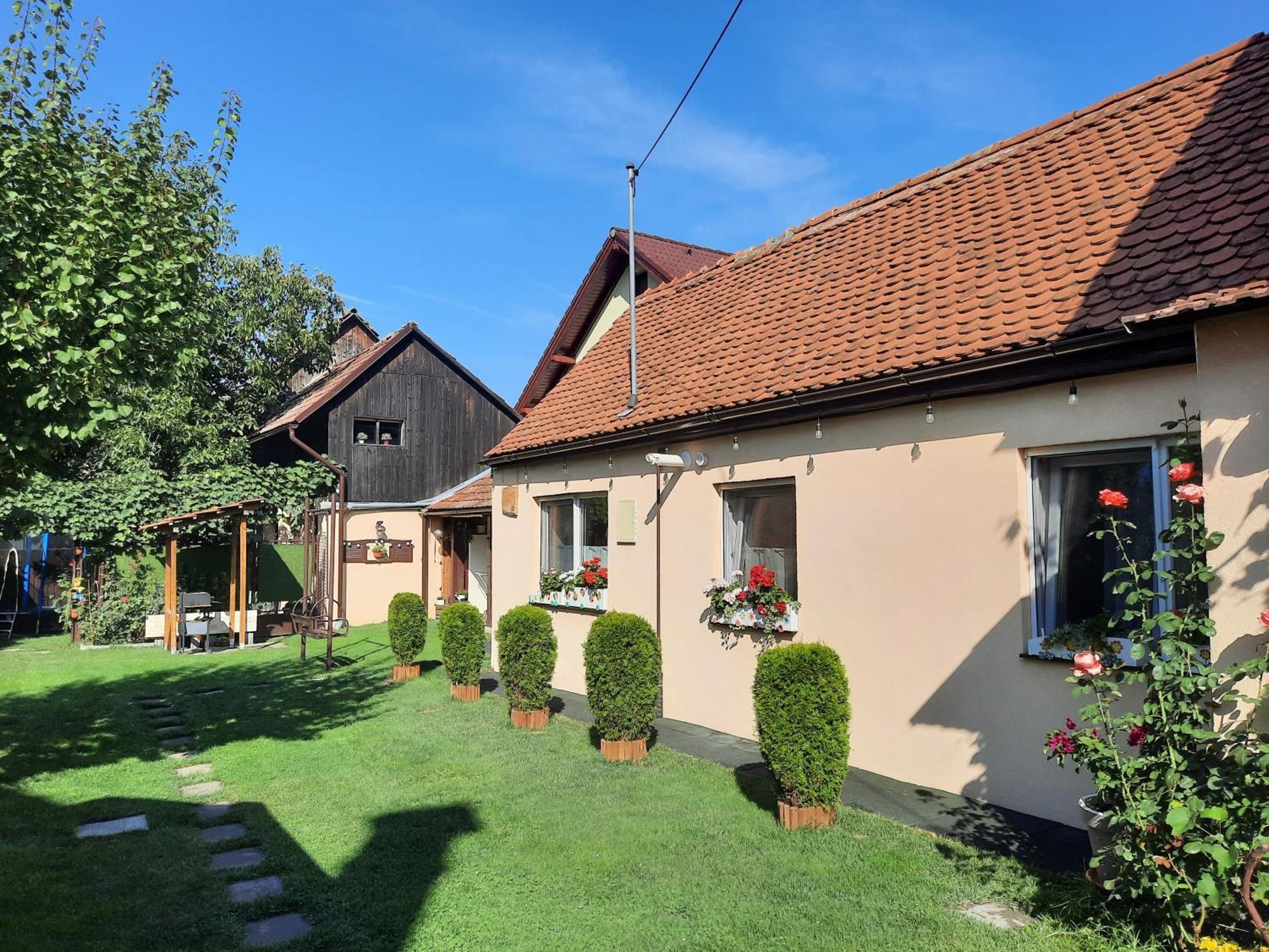 Casa Joy Villa Rîşnov Exterior foto